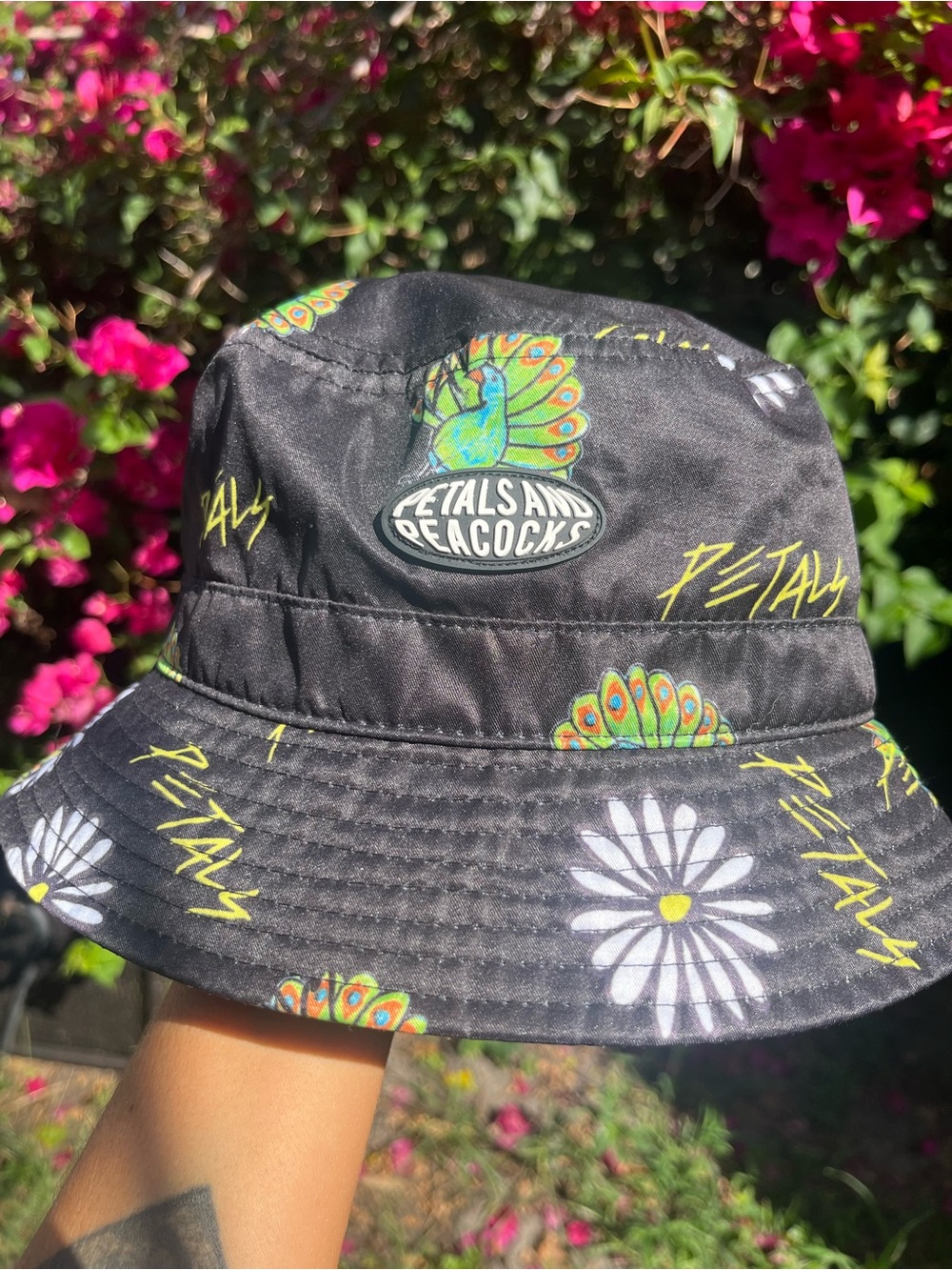 Rare Petals & Peacocks Daisy Peacock Bucket Hat One Size OS